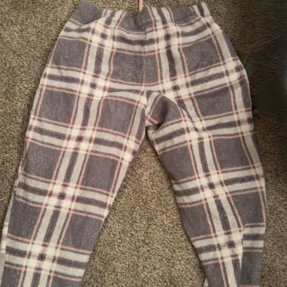 Pajama Pants 🌸 - Picture 3 of 3